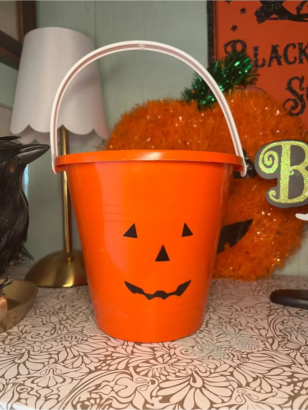Collectable Blink Halloween Jack-O'-Lantern Candy Bucket with White Handle